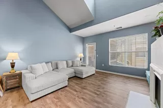 Photo #6: 224072026 Listing 