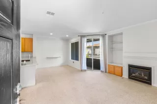 Photo #3: 224072943 Listing