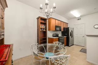 Photo #5: 224072985 Listing 