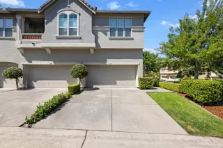 Photo #2: 224073492 Listing