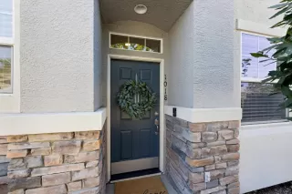 Photo #4: 224073492 Listing