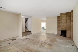 Photo #5: 224073538 Listing