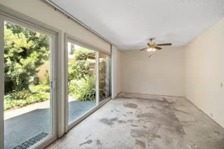 Photo #6: 224073538 Listing