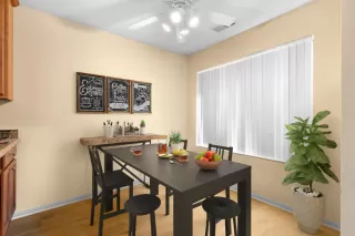 Photo #3: 224073986 Listing