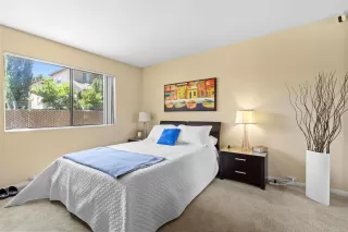 Photo #5: 224073986 Listing