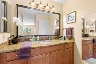 Photo #6: 224073986 Listing