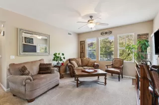 Photo #3: 224074552 Listing 