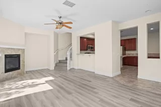 Photo #3: 224075160 Listing