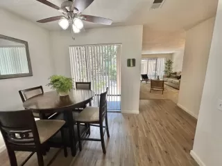 Photo #2: 224075734 Listing