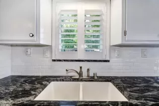 Photo #6: 224076218 Listing