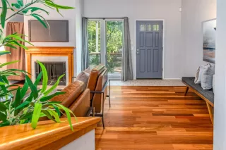 Photo #6: 224076726 Listing