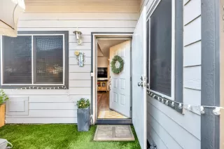 Photo #3: 224078323 Listing