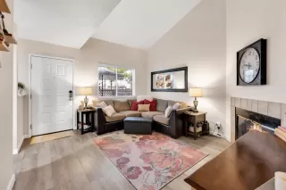 Photo #6: 224078323 Listing