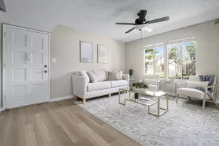 Photo #2: 224078370 Listing 