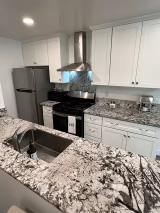 Photo #6: 224078864 Listing
