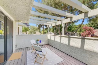 Photo #2: 224079778 Listing 