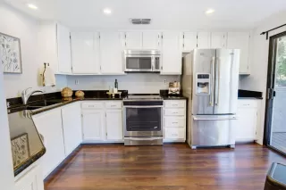 Photo #5: 224079778 Listing 