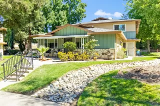 Photo #1: 224079805 Listing 