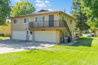 Photo #3: 224079805 Listing 