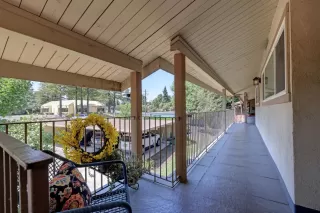 Photo #4: 224080675 Listing 