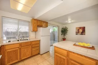 Photo #5: 224080922 Listing 