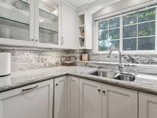 Photo #3: 224081550 Listing 