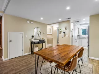 Photo #5: 224081550 Listing 