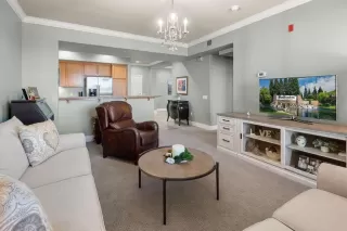 Photo #5: 224081589 Listing 