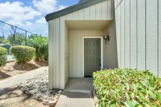 Photo #1: 224081703 Listing