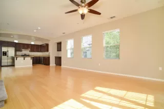 Photo #2: 224081717 Listing 