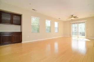 Photo #3: 224081717 Listing 