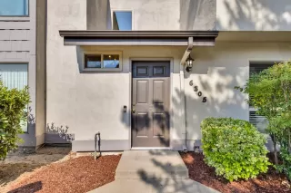 Photo #2: 224081799 Listing