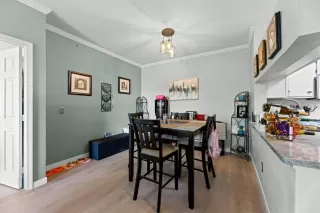 Photo #6: 224082571 Listing