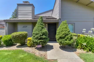 Photo #3: 224082607 Listing 