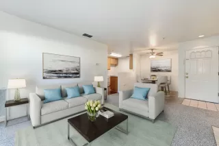 Photo #2: 224083427 Listing 