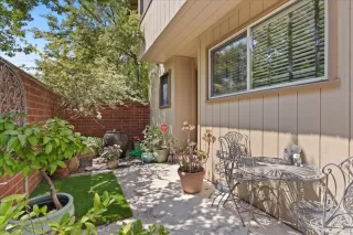 Photo #2: 224083524 Listing