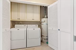 Photo #4: 224083524 Listing