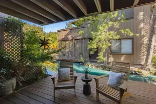 Photo #2: 224083564 Listing