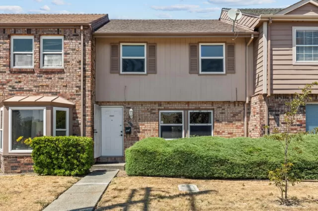 MLS: 224084108 Condo For Sale