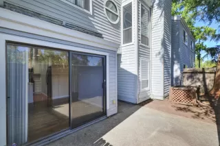 Photo #1: 224084162 Listing