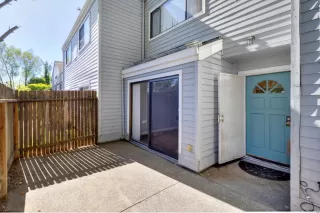 Photo #2: 224084162 Listing