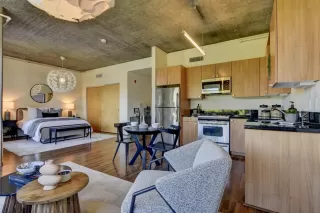 Photo #6: 224084926 Listing