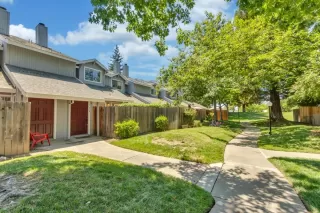 More Details about MLS # 224085082 : 7674 LILY MAR LN