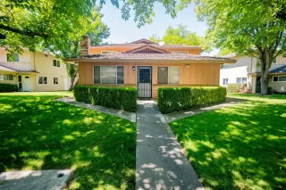 Photo #2: 224085222 Listing