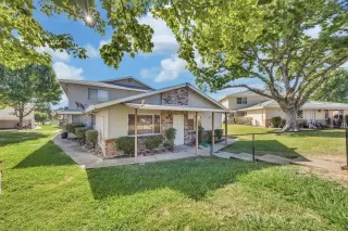 Photo #2: 224085582 Listing