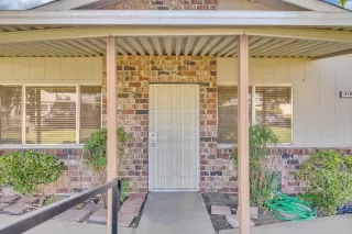 Photo #3: 224085582 Listing