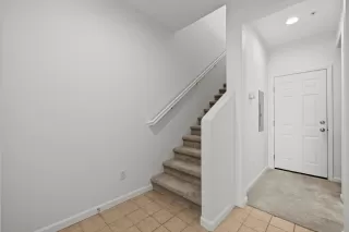 Photo #3: 224085961 Listing 