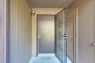 Photo #3: 224086627 Listing