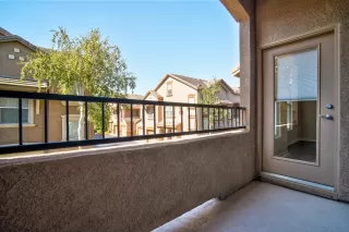 Photo #5: 224086685 Listing