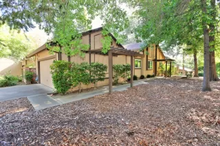 Photo #1: 224086956 Listing 